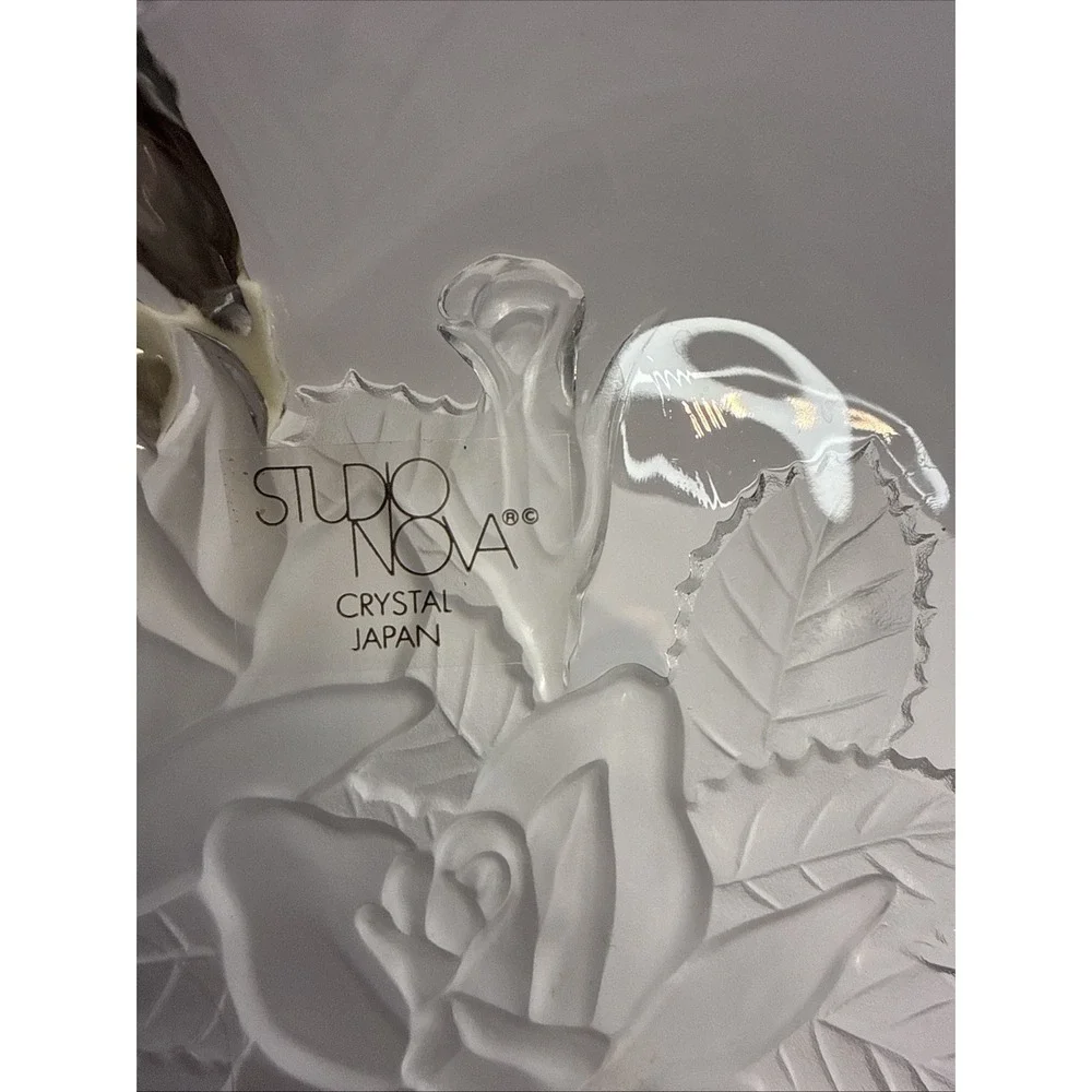 2 Studio Nova Heart Shaped Glass Crystal Candy Bowl Dish‎ Frosted Floral Pattern